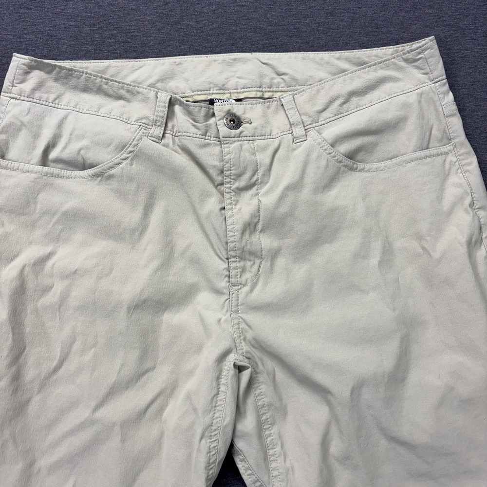 The North Face Pants Mens 36x31 Beige Nylon Stretch Hiking Travel Khaki Chino‎ - Picture 2 of 13